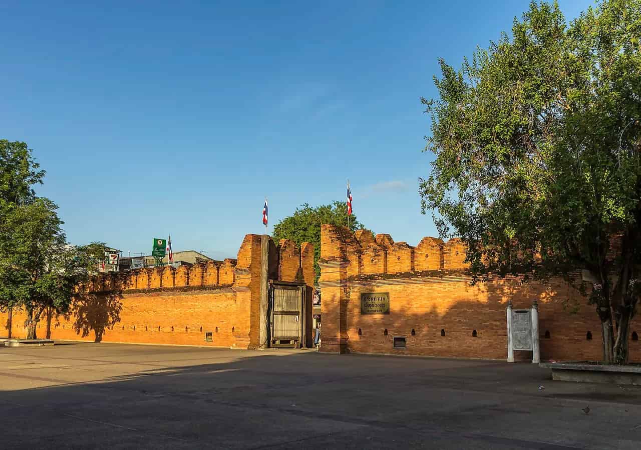 Historic east gate of the city wall in Chiang Mai. Location context only; this is not a photograph of Wat Phra That Doi Suthep Vipassana Centre.