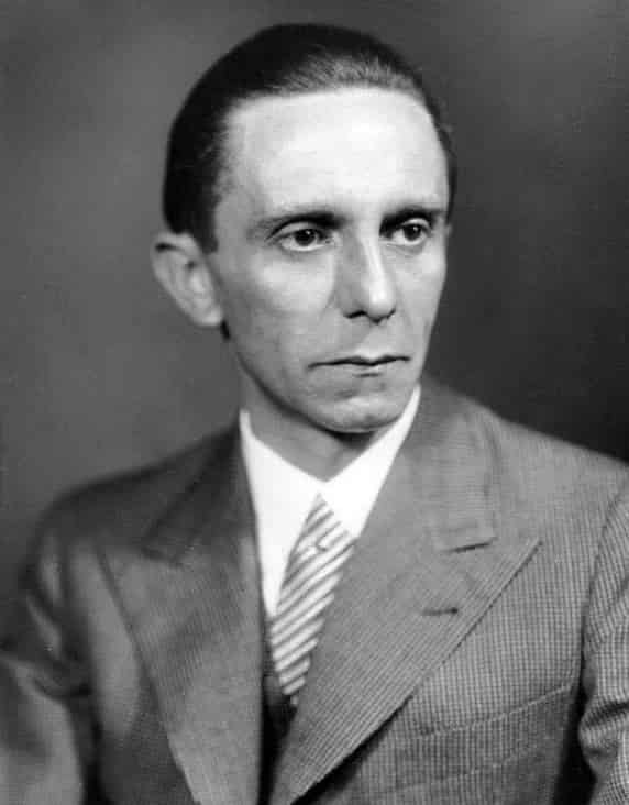 Dr. Robert Svoboda (Aghora & Prakriti)