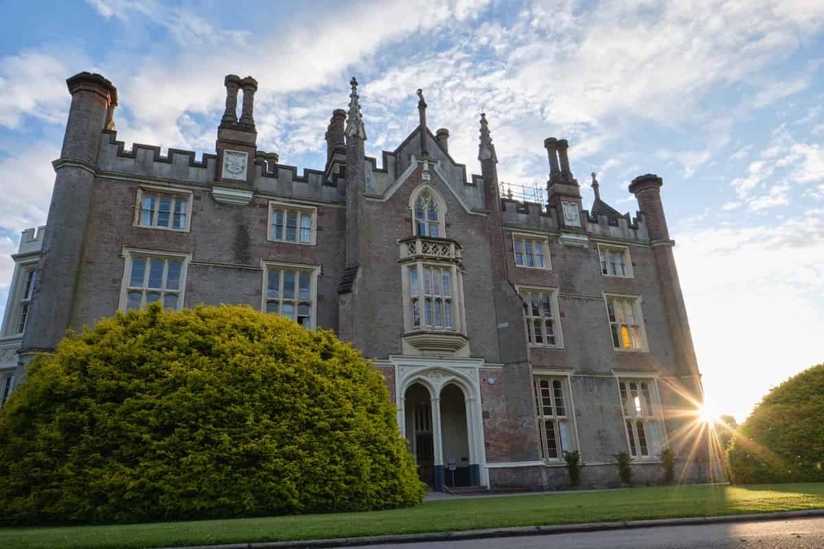 Manjushri Kadampa Meditation Centre