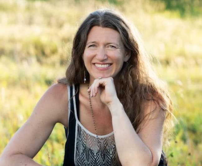 Dr. Arielle Schwartz (Somatic EMDR)