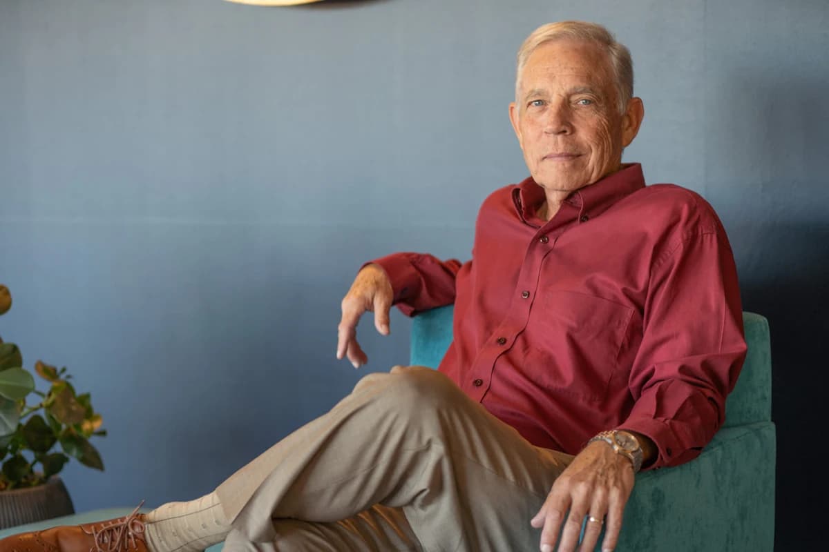 Dr. Frank Kinslow